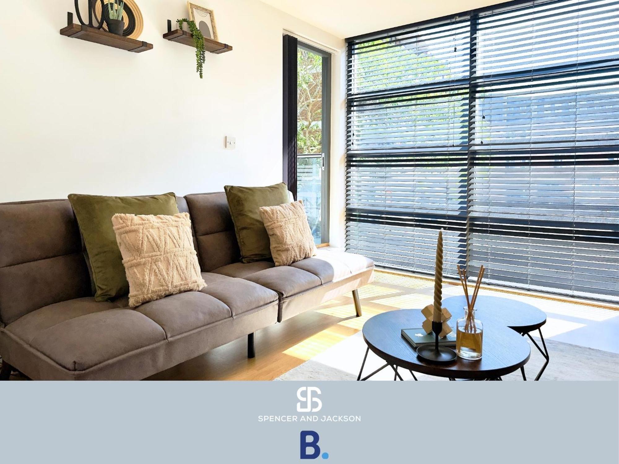1 Bedroom City Centre Apartment Near The University And Bodleian Library By Spencer And Jackson Short Lets & Serviced Accommodation オックスフォード エクステリア 写真
